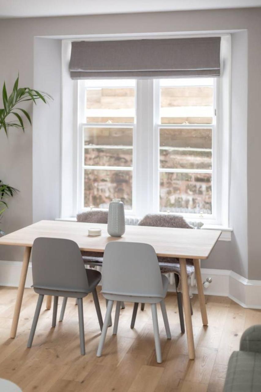 Joivy Luxurious 2Br Home Near Haymarket Station Единбург Екстериор снимка